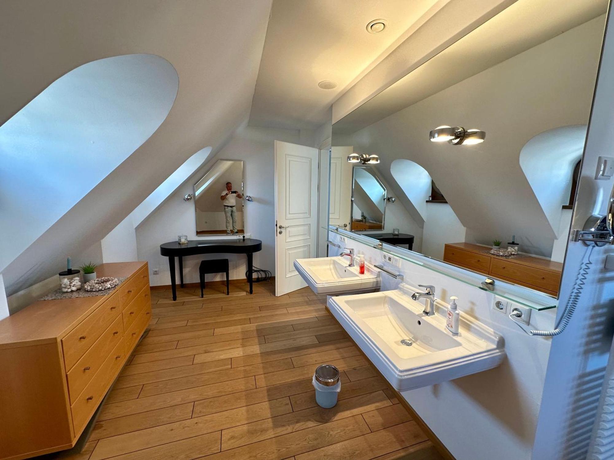 Luxus Suite Mit Einmaligem Blick Auf Die Frauenkirche Дрезден Экстерьер фото