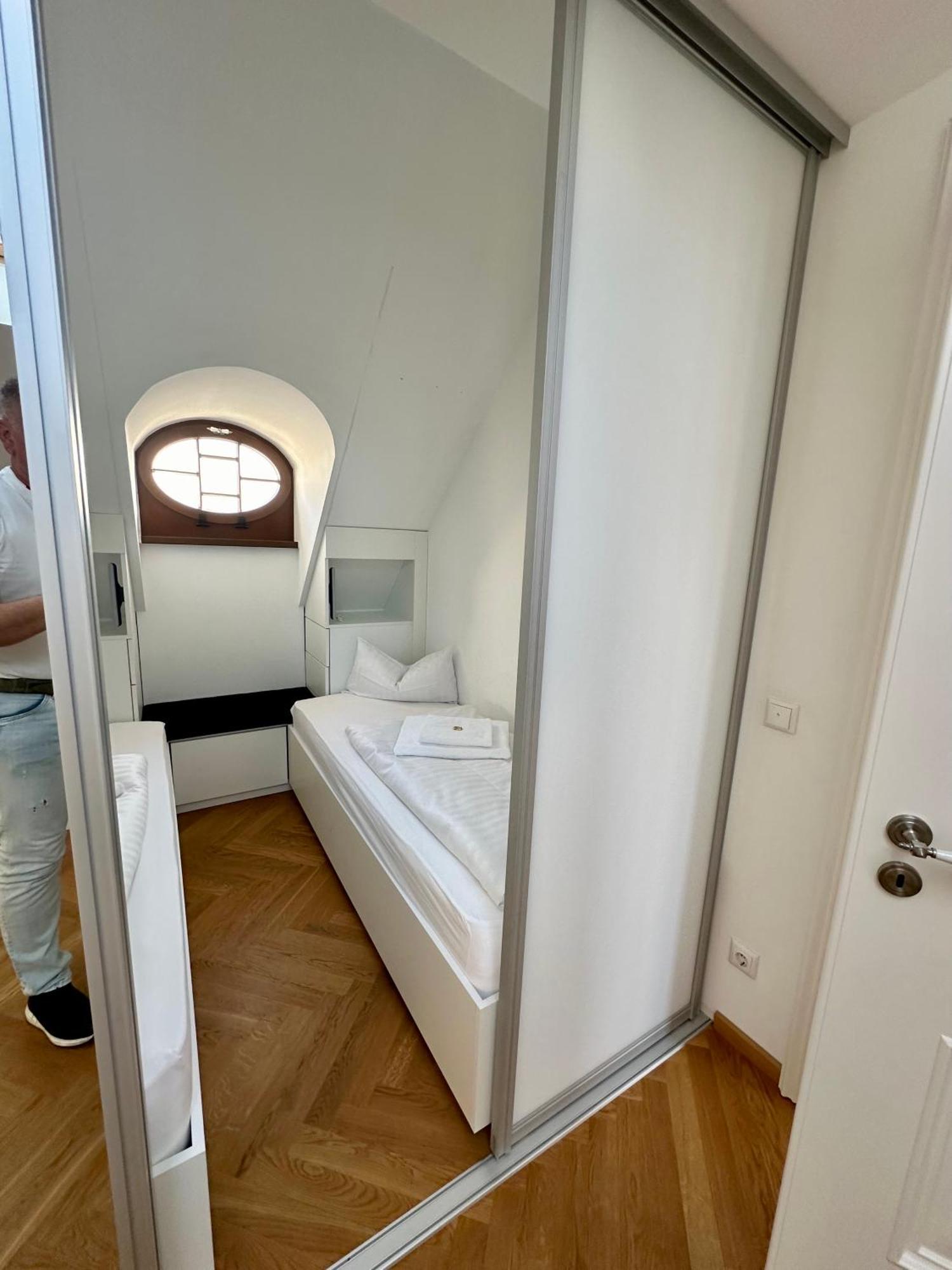 Luxus Suite Mit Einmaligem Blick Auf Die Frauenkirche Дрезден Экстерьер фото