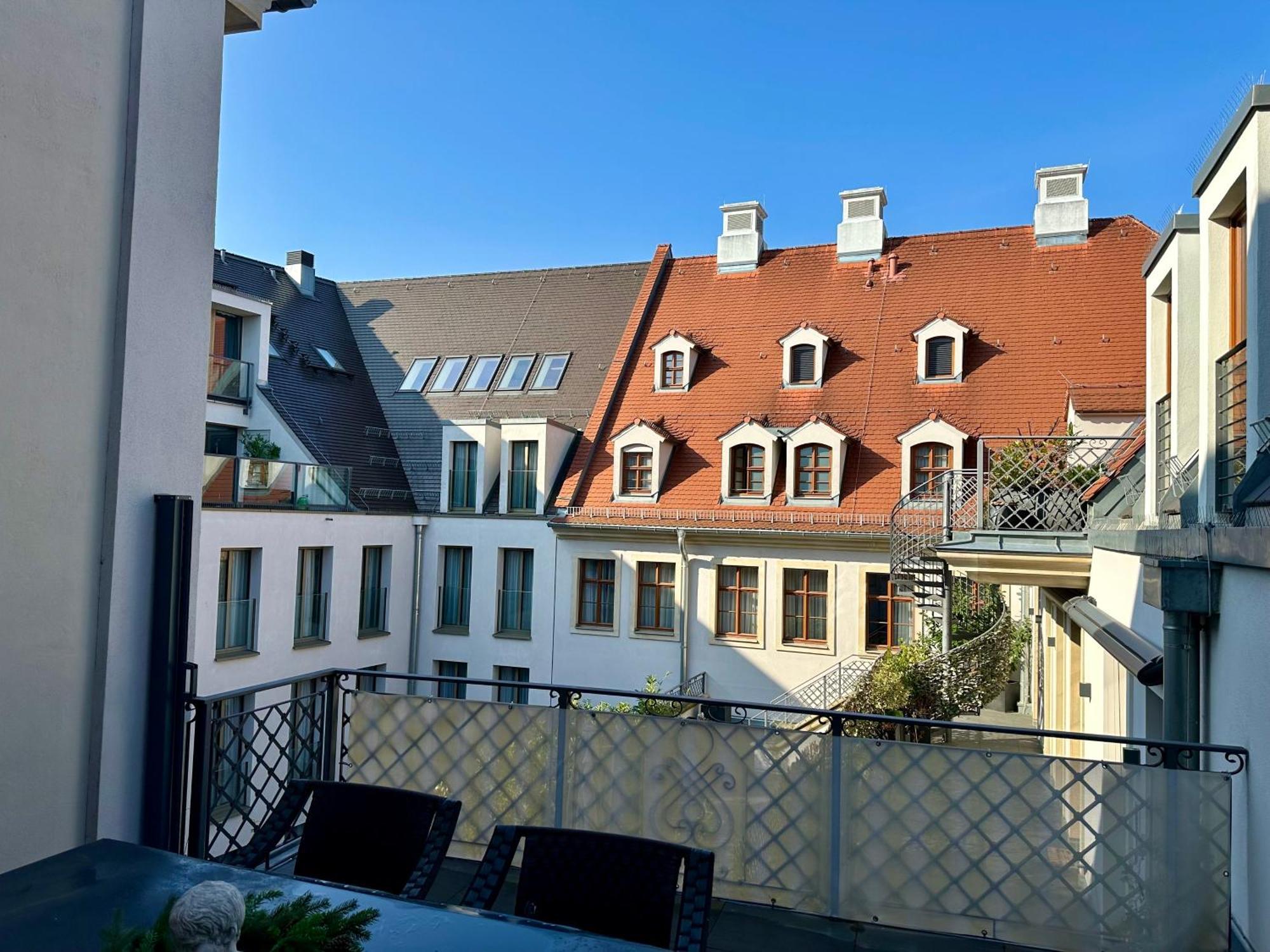 Luxus Suite Mit Einmaligem Blick Auf Die Frauenkirche Дрезден Экстерьер фото